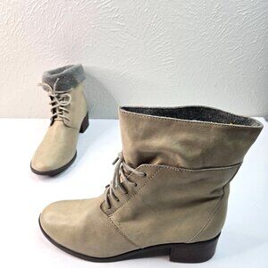 Seychelles Lace Up Boots Leather Neutral Taupe Rertro Grunge Ankle Bootie Sz 8.5